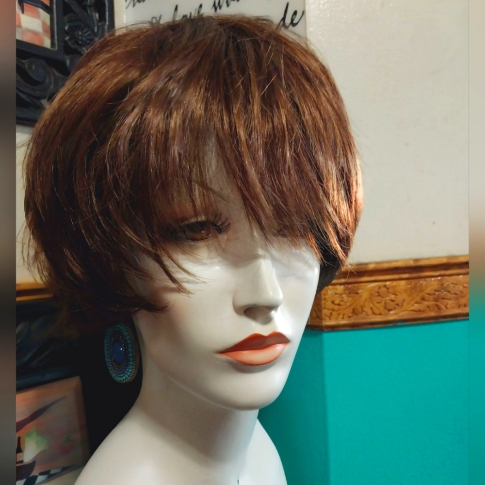 Golden Brown Short Wig